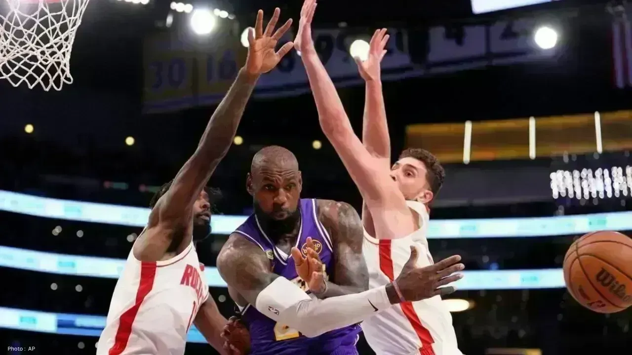 Lakers vs Rockets Playoff Battle Intensifies as LeBron Leads Amid Tough Loss