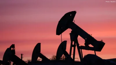 US Crude Oil Prices Dip Slightly Amid Ongoing Supply C…