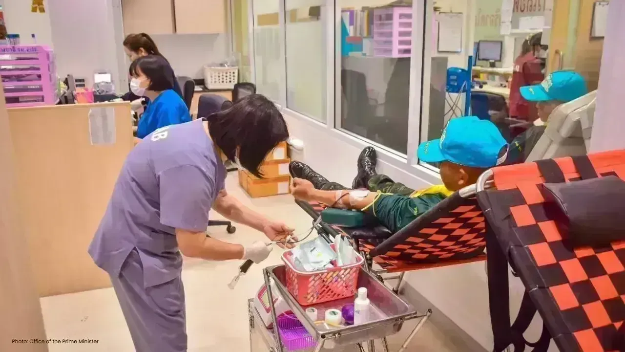Thai Army Soldiers Provide Lifesaving Blood Donation