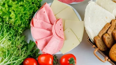 Protein Foods to Avoid During Fat Loss: Hidden Diet Mistakes That Slow Weight Loss