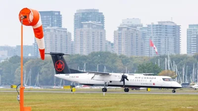 Impact of Billy Bishop Airport Expansion on Toronto Wa…