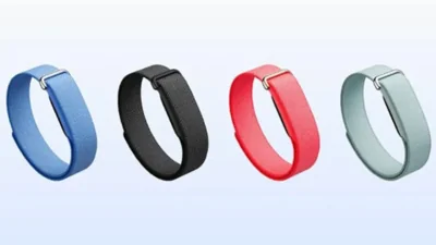 Google Unveils Screenless Fitbit Air and New Health App