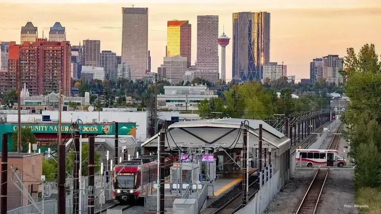 Calgary Transit Evaluates Fare Structure Adjustments