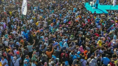 Indonesia Enters New Demographic Phase with Aging Population