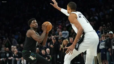 Timberwolves Triumph Over Spurs, Equalizing NBA Series