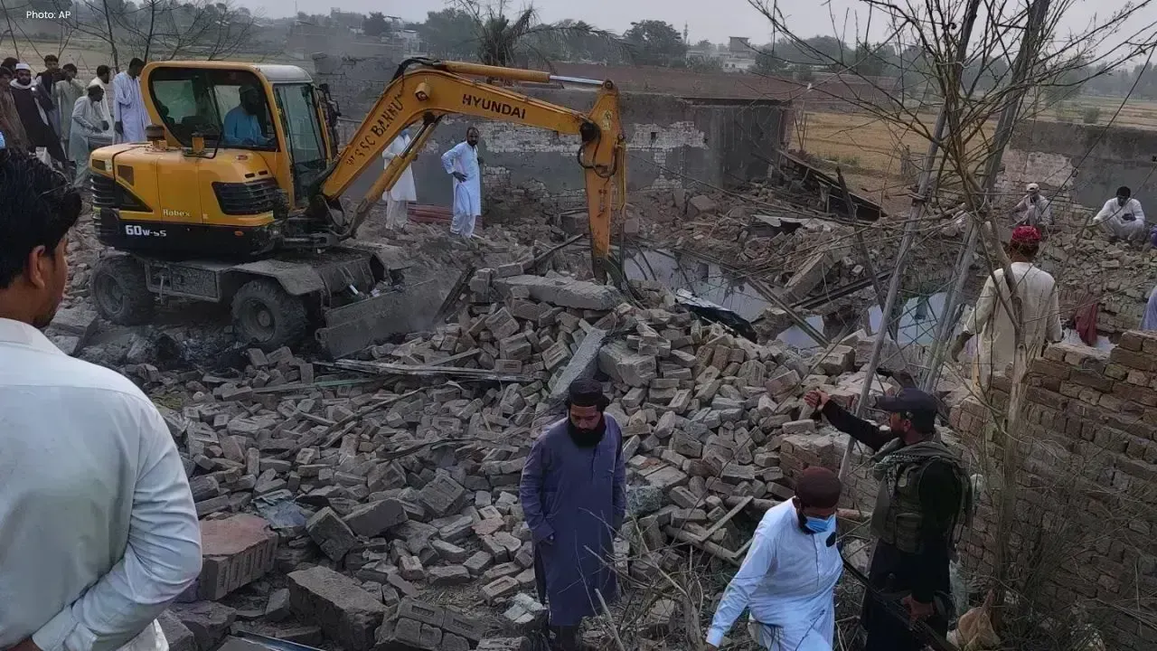 Pakistan Accuses Afghanistan of Harboring Militants Behind Attack