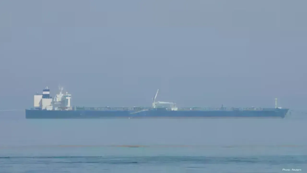 India Seeks US Waiver Extension on Russian Oil Amid Iran War Crisis