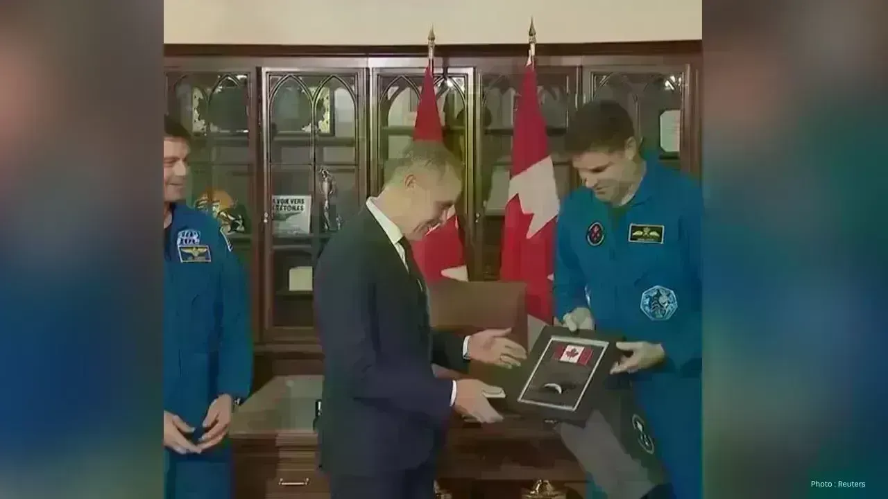 Prime Minister Carney Engages with Artemis II Team Through Symbolic Gift Exchange