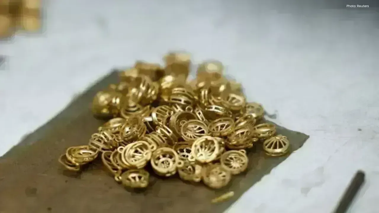 Record Gold Discounts Emerge in India's Market