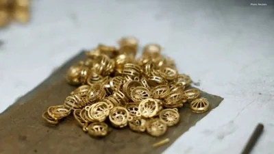 Record Gold Discounts Emerge in India's Market