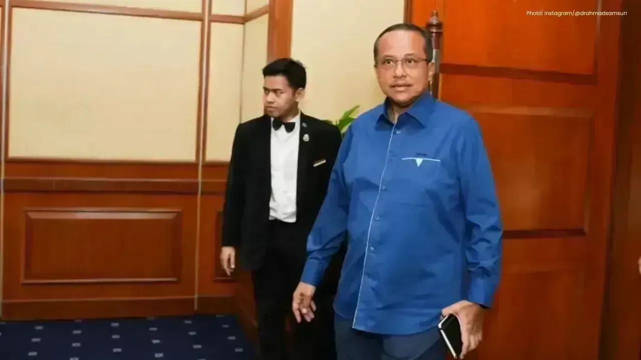 Ahmad Samsuri Takes Helm as Malaysia's Opposition Leader
