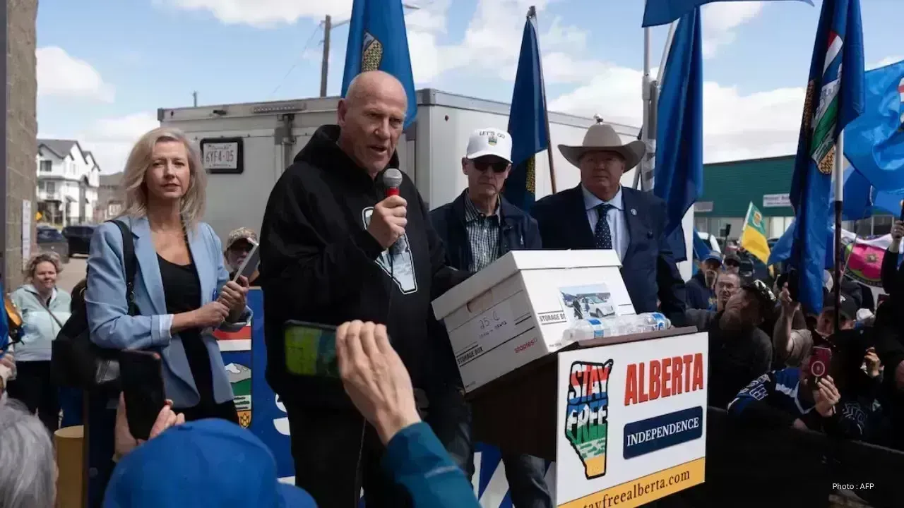 Constitutional Challenges Loom Over Alberta's Proposed Separation Referendum