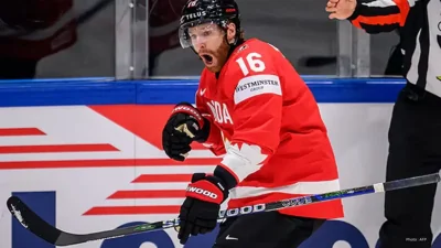 Connor Brown Shines as Canada Wins Opener Against Sweden at Hockey Worlds