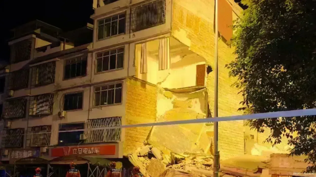 Strong Earthquake in China Triggers Panic and Evacuations