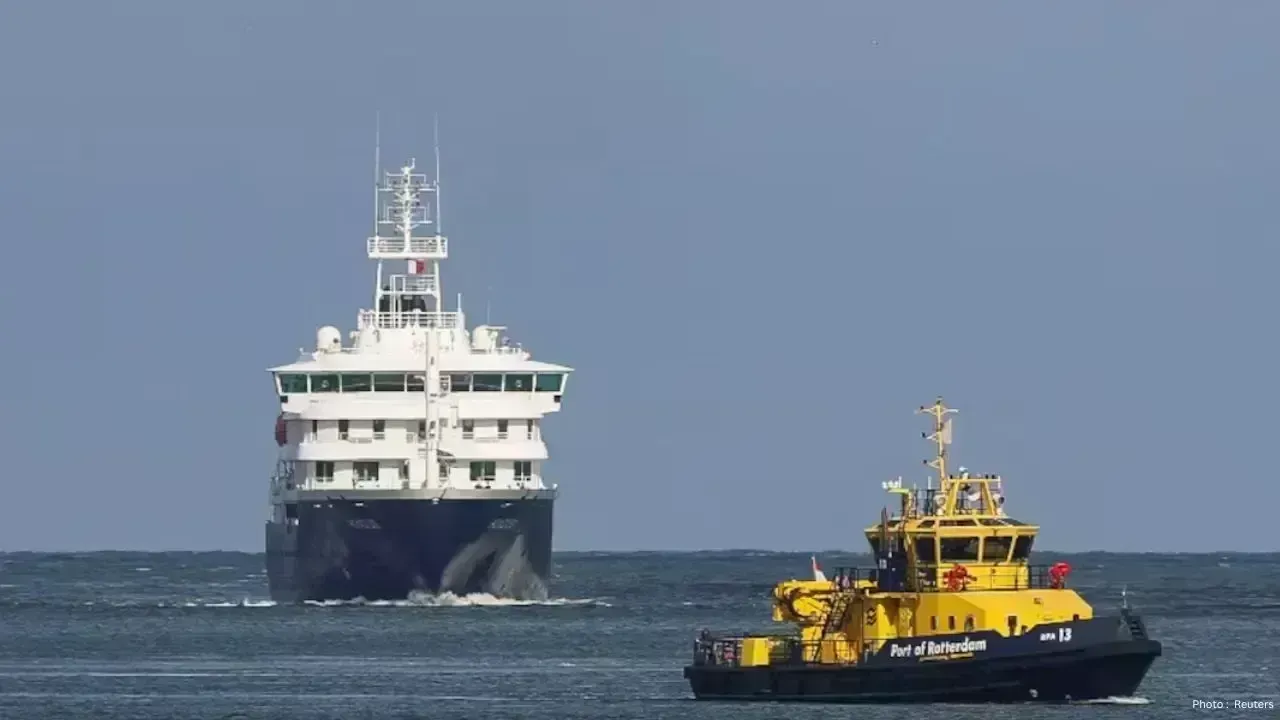 Hantavirus-Hit Cruise Ship Heads to Rotterdam Amid Health Concerns