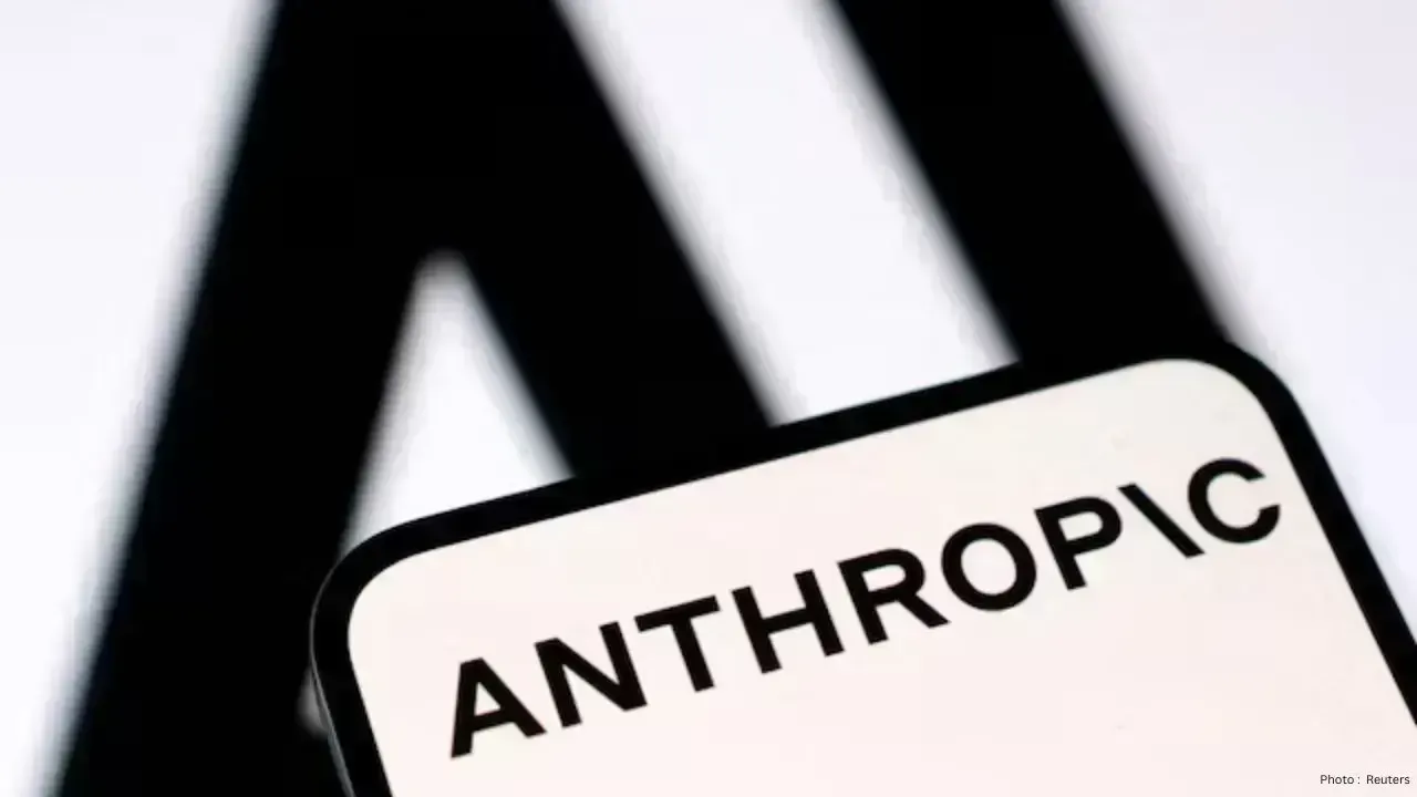 Anthropic Warns Global Regulators About AI Cyber Risks