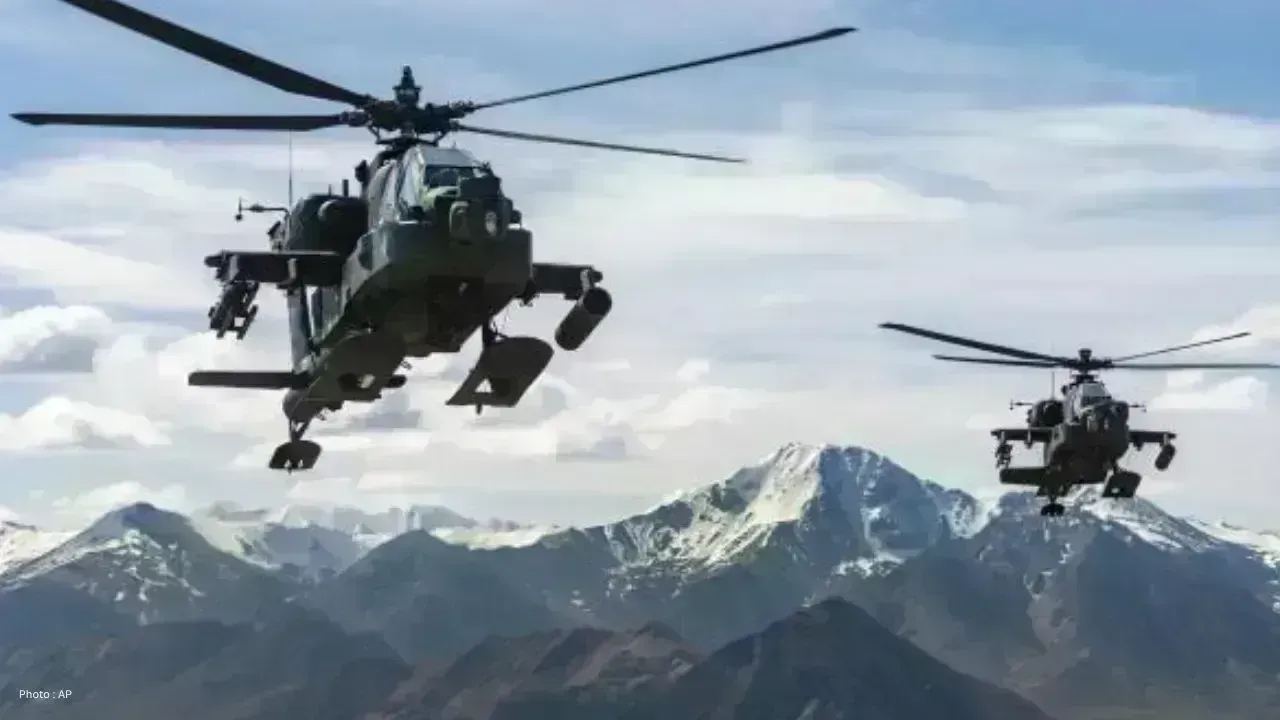US Greenlights Support Services for India’s Apache Helicopters and M777A2 Howitzers