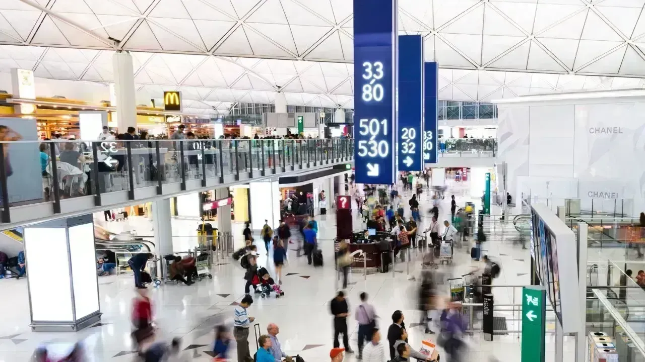 Singapore Police Charge Chinese National for Aircraft Theft