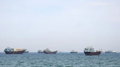 Tanker Exits from Hormuz Signal Hope as US–Iran Talks Show Signs of Progress