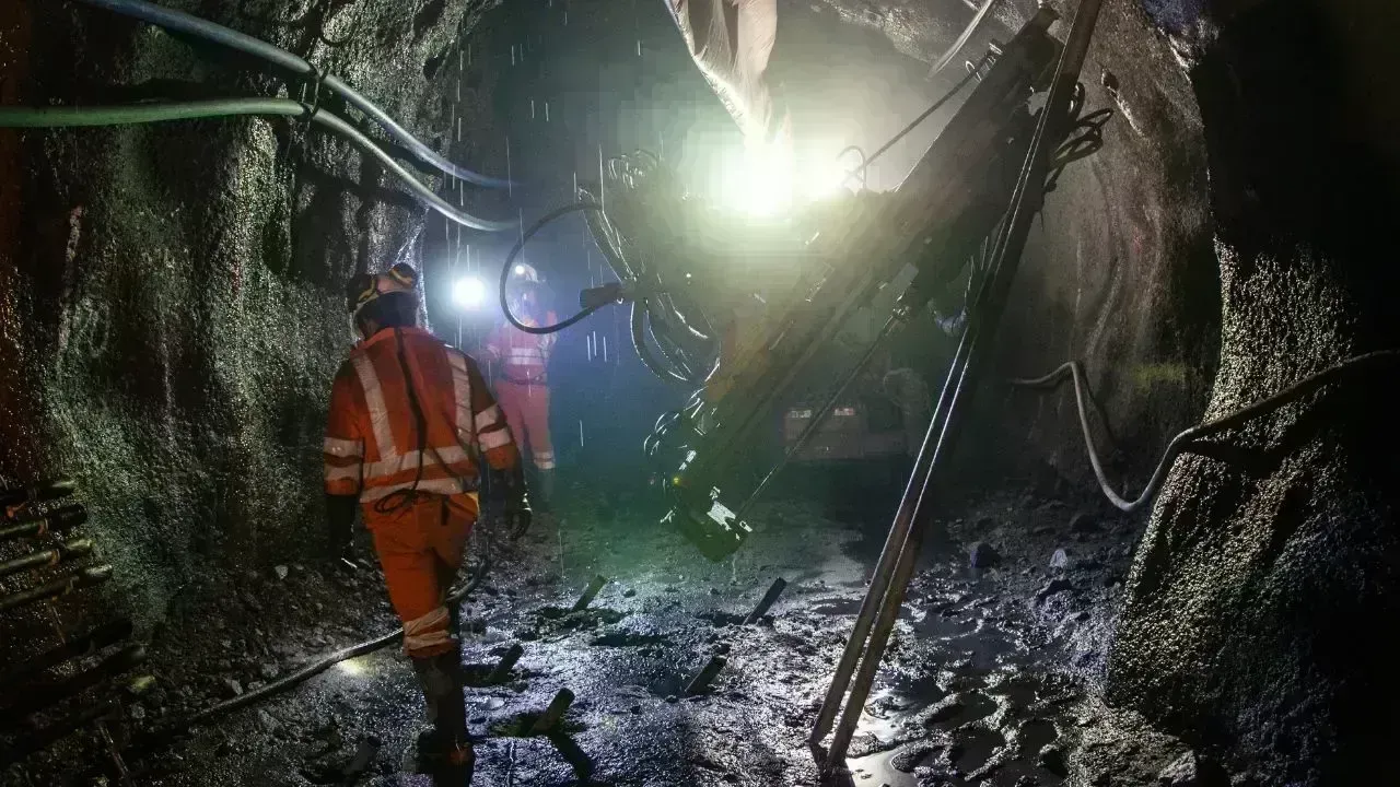 Tragic Gas Blast in Chinese Coal Mine Claims 90 Lives
