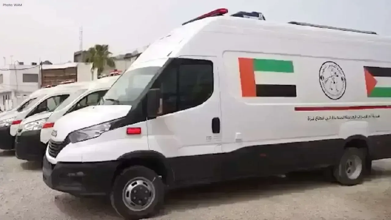 UAE Provides 40 Tonnes of Medical Aid and Ambulances to Gaza