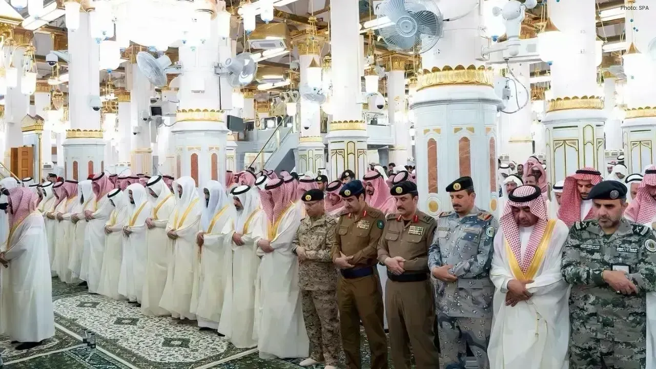 Eid Al-Adha Prayers Draw Massive Crowds at Prophet’s Mosque