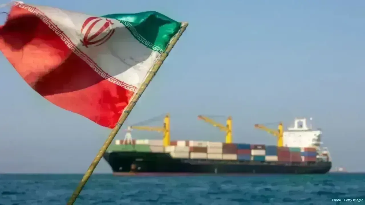 Iran Debates Possible Agreement While Distrust of US Remains