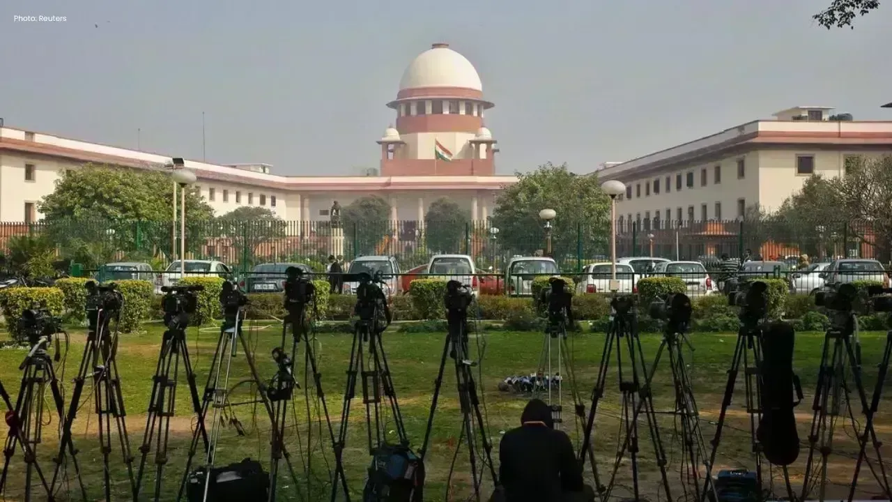 Supreme Court Probes CBSE's New Language Policy for Students