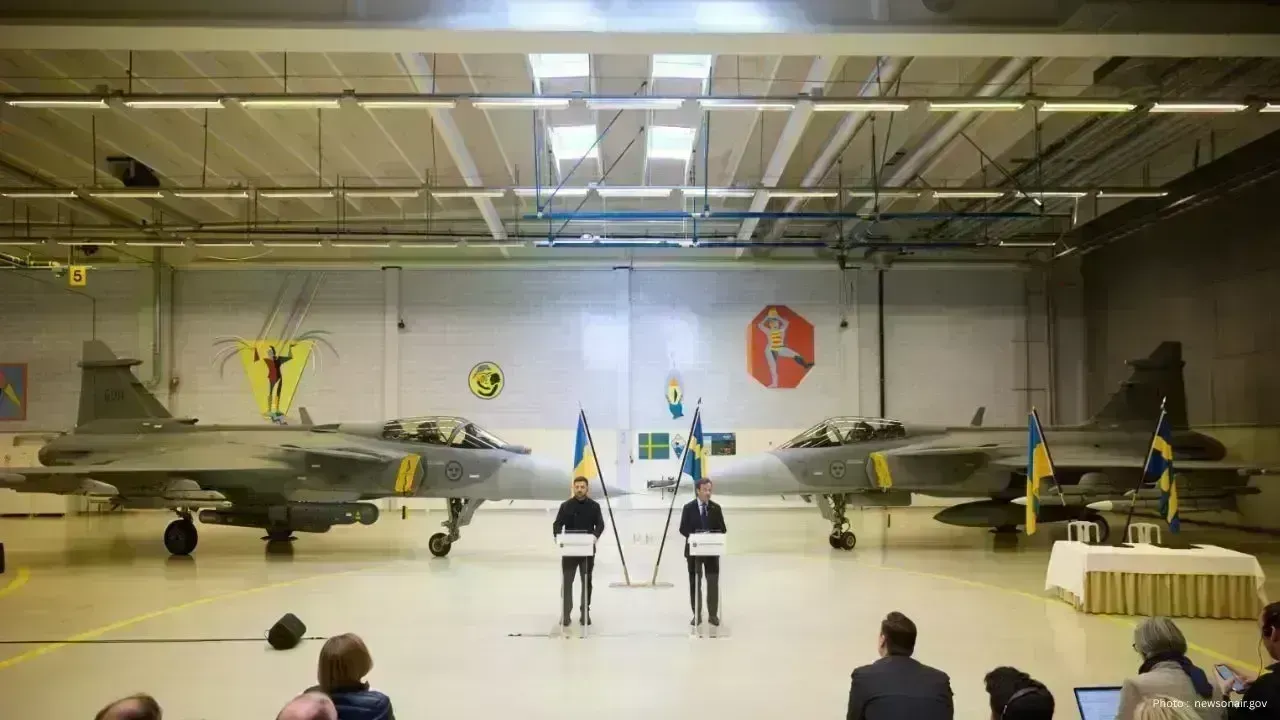 Ukraine and Sweden Deepen Defence Ties With New Military Support Deal