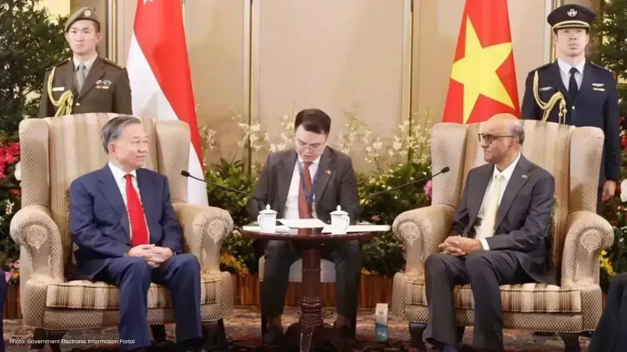 Vietnam and Singapore Enhance Strategic Cooperation