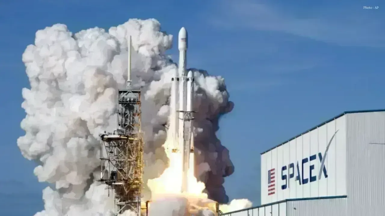 SpaceX Pursues Record-Setting Valuation in Upcoming IPO